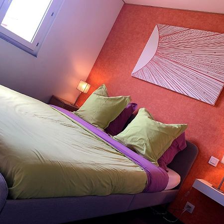 Les Pins Maritimes Apartment เฟรฌูส ภายนอก รูปภาพ