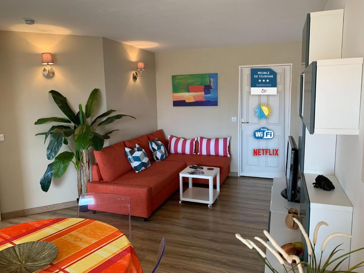 Les Pins Maritimes Apartment เฟรฌูส ภายนอก รูปภาพ